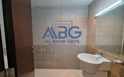 1 Bedroom | Spacious Layout |Garden View