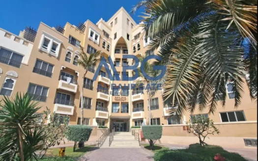 Elegant Garden-View 1BR Residence