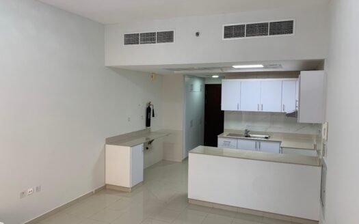 Furnished Studio | Stunning Sea View| Prime Beach